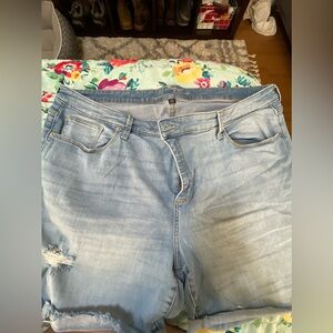 Universal thread shorts